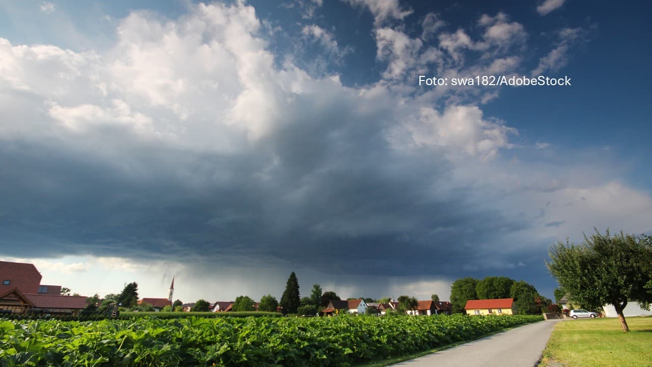 Wetter-Chaos über Deutschland! Regen, Schauer und kurze Gewitter – Sommer macht weiter Pause